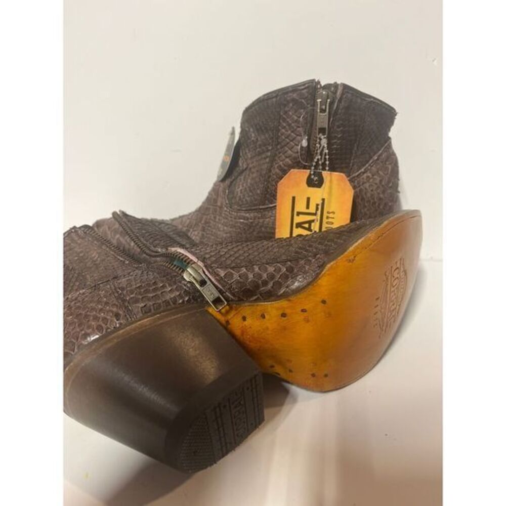Corral Handcrafted Brown Genuine Python Woman's SZ 9.5 Boots New With Tags - Picture 8 of 8